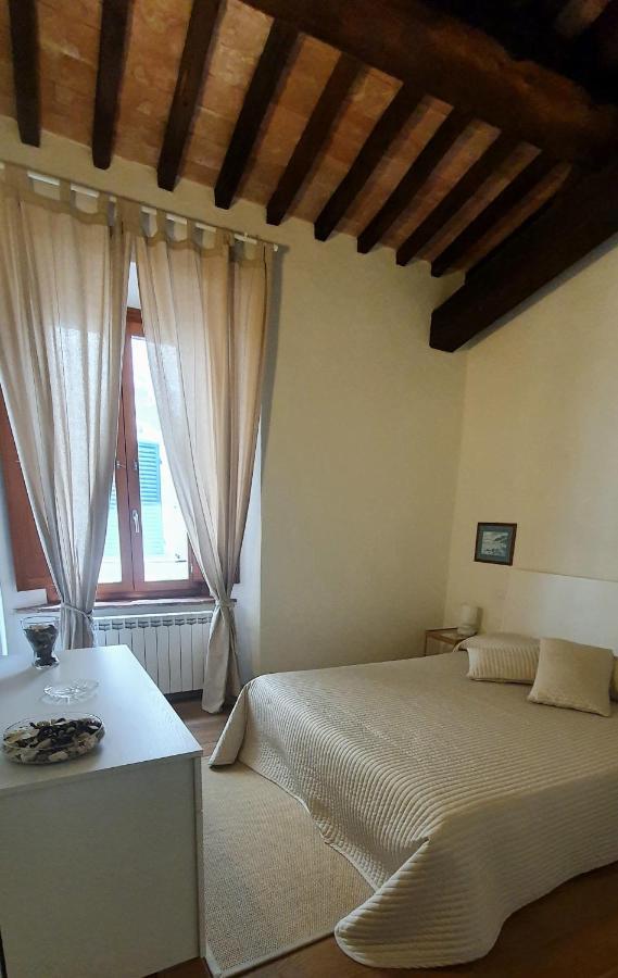 Mattimamihouse Apartment Montepescali Bagian luar foto